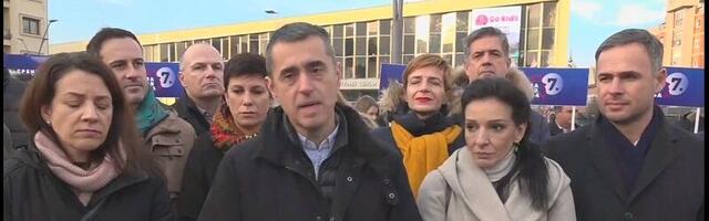 Koalicija "Srbija protiv nasija" u Čačku, kandidati za poslanike razgovarali sa pristalicama