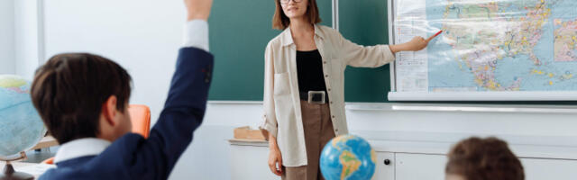 Koliko nastavnici u Evropi koriste AI? Anketa pokazala šokantnu razliku između zapada i istoka