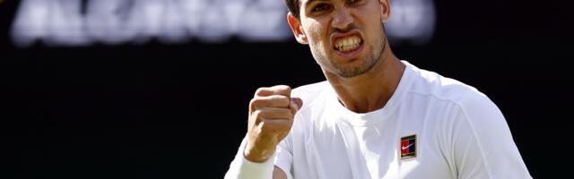 Alkaras odigrao udarac godine (VIDEO)