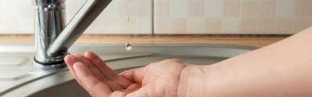 DEO POTROŠAČA NA VOŽDOVCU U UTORAK BEZ VODE, U SREDU NA ZVEZDARI Evo koje sve ulice su na spisku