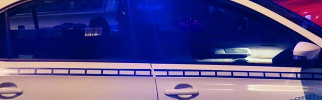 HOROR U SURČINU U NOVOGODIŠNJOJ NOĆI Satima se iživljavao nad devojkom u stanu: Dok su drugi slavili, on je tukao, čupao, udarao joj glavu o zid...