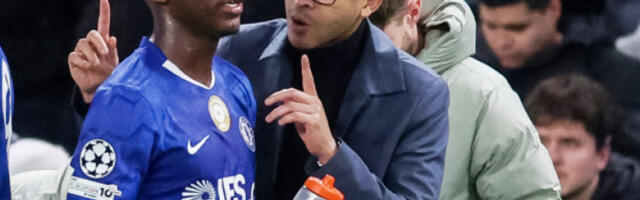 Росениор остаје у Челсију