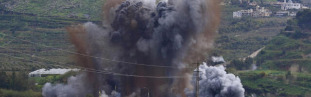 Израел бацао забрањене фосфорне бомбе на јужни Либан