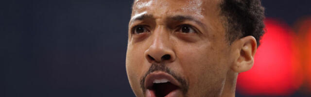 Карлик Џоунс: Бонга је свуда