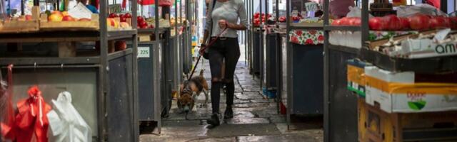 Zaplenjeno više od 700 kg nebezbedne hrane: Uklonjeni proizvodi sa pijaca