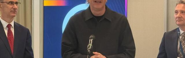 Čadež: Nacionalni jezički model istorijski korak za Srbiju (FOTO)