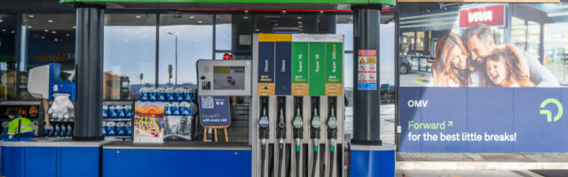 Nove cene goriva: Više od pola svakog litra ide državi