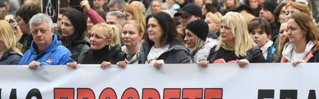 Prosvetarima stiže povećanje plata od 1. januara: Koliko je to u novcu?