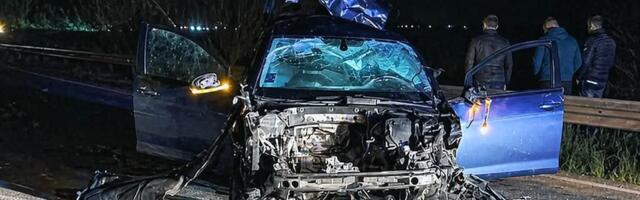 STRAVIČNA NESREĆA: Mladić iz Novog Pazara poginuo, dvojica teško povrijeđena