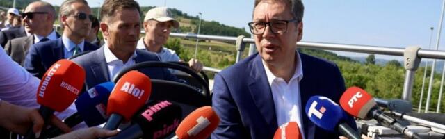 "DA DANAS IZBORI, NAMA NE BI BILO LAKO, ALI DRUGIMA BI BILO MNOGO TEŽE!" Vučić komentarisao novo istraživanje rejtinga stranaka!