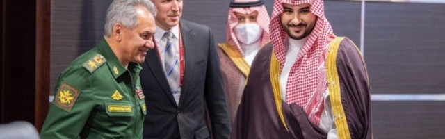 NOŽ U SRCE RANJENOJ AMERICI POSLE DEBAKLA S TALIBANIMA! Saudijska Arabija potpisala ISTORIJSKI VOJNI SPORAZUM s Rusijom, najlojalniji saveznik na Bliskom istoku zadao žestok udar grogiranoj imperiji