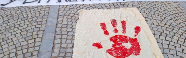 Protesti u tridesetak gradova, veliki broj povređenih i privedenih