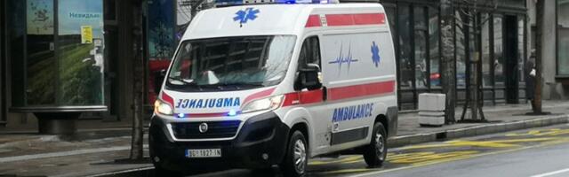 Muškarac nađen na pločniku, jedva davao znake života