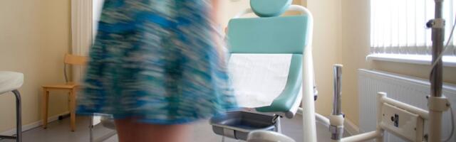 Nadežda nakon pregleda ginekologa osetila bolove: Otišla kod drugog lekara, on se šokirao - otkud tu četkica?!