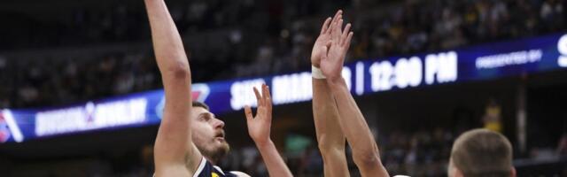 Bitka Nagetsa i Lejkersa iz ugla fotoreportera: Pogledajte foto galeriju sa meča u kom je Jokić srušio Dončića (GALERIJA)