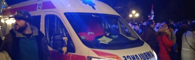 Lančani sudar pet vozila kod Mostarske petlje, jedna osoba povređena