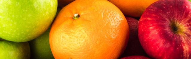 Sok ili cela voćka? Evo kako pomorandža i jabuka zapravo utiču na šećer i zašto vlakna prave razliku