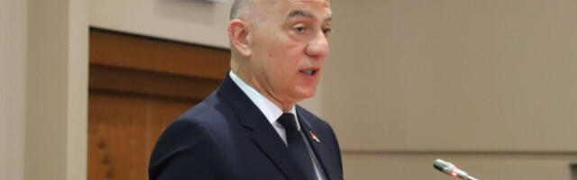 Вујић у Бањалуци: Немамо довољно деце да бисмо допустили да иједно не одрасте у здравог члана друштва