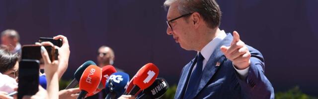„Priznao je to i Aleksandar Vučić“: Ruski list o neuspelom „beogradskom desantu“ na Crnu Goru