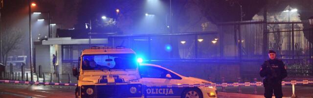 AKCIJA GRANIČNE POLICIJE U CRNOJ GORI: Zaplenjeni automatska puška, lovačko naoružanje i municija! Otkriven ilegalni arsenal u Plavu i Bijelom Polju