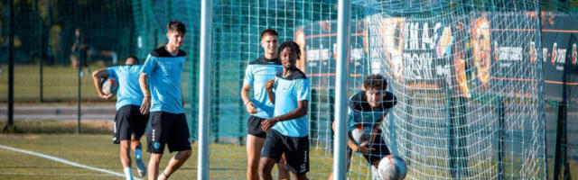 OVAKAV TRENING DO SADA NISTE VIDELI: Fudbaleri Železničara oduševljeni - da li je ovo tajna uspeha?! (FOTO)