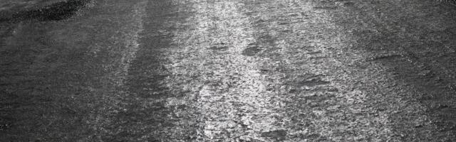 CRNI LED IZAZVAO HAOS U NEMAČKOJ: Ljudi sa slomljenim kostima pretrpali ordinacije, kola sletala sa puteva - I NIKO to nije iskoristio u političke svrhe