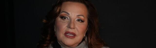 PROFESIONALAC DO KRAJA! Ana Bekuta zahvalna kolegama na podršci - ODRŽALA ČAS ČITAVOJ ESTRADI!