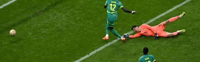 EPSKA BRUKA ŠERIFA ENDIJAJEA: Bivši fudbaler Crvene zvezde promašio nemoguće u finalu Afričkog kupa nacija