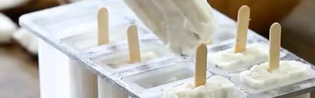 Vitaminski sladoled od manga, kokosa i bele čokolade (RECEPT I VIDEO)