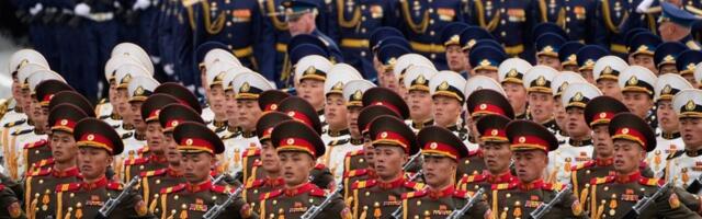 Crvenim trgom marširali vojnici iz Severne Koreje: Putinova parada „simbol vojne snage zemlje“ (VIDEO)
