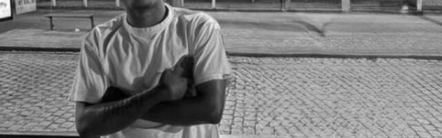 Viktor (21) pronađen mrtav pod nerazjašnjenim okolnostima: Fudbal zavijen u crno (FOTO)