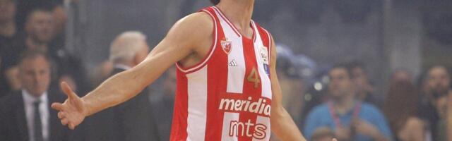 OVO NISTE VIDELI U TV PRENOSU: Teodosić poveo navijanje nakon osvajanja Kupa (VIDEO)