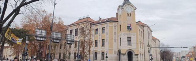 Niš ponovo staje u petak - blokada raskrsnice kod suda od 11:52