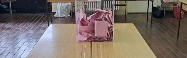 Đurbabić (CRTA): Kampanja za lokalne izbore u par reči – pokloni, asfalt, pritisci i targetiranje