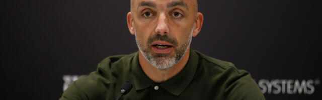 Žarko Lazetić potpisao!