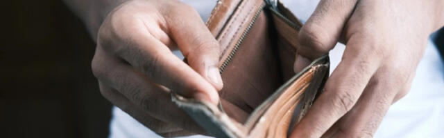 NEĆE IMATI SREĆE SA NOVCEM Ova tri znaka horoskopa u 2023. godini ostaće bez dinara, zaduživaće se na sve strane