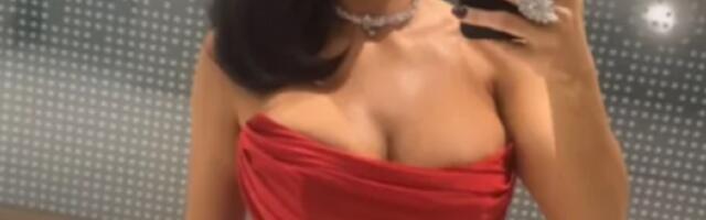 OD POGLEDA NA OVE OBLINE STAJE SRCE, ŠLIC DO KUKA OSTAVLJA BEZ DAHA! Evo zašto je smatraju NAJBOLJOM RIBOM na čitavoj estradi - OVAKVA LEPOTA SE JEDNOM RAĐA! (VIDEO)