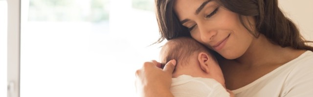 Lekarke na porodiljskom ne "kači" povećanje plate: Nekim mamama 673 dinara