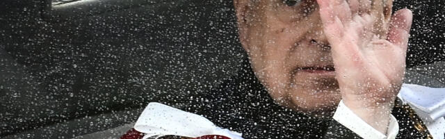 BBC: Uhapšen princ Endru zbog sumnje na zloupotrebu položaja