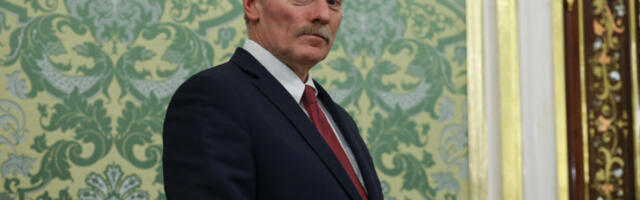 Песков: Стармер није Черчил, а Макрон дефинитивно није Де Гол