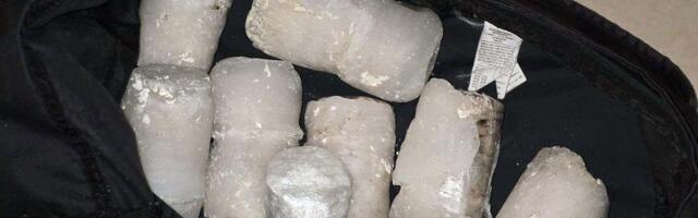 Policija u Staroj Pazovi zaplenila skoro kilogram narkotika, uhapšen 39-godišnjak