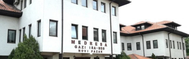 Roditelji učenika Medrese „Gazi isa-beg“ mogu bez problema koristiti pravo na dječiji dodatak