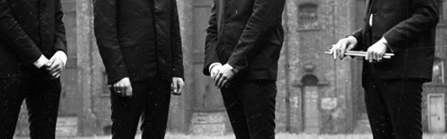 Održava se aukcija retkih predmeta koji su pripadali bendu