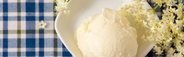 Domaći sladoled od zove! Letnja poslastica kojoj nema ravne