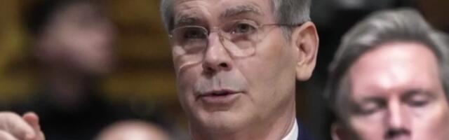 DA LI STE VI NORMALNI Američki ministar finansija razbudao EU: Vi finansirate rat sami protiv sebe