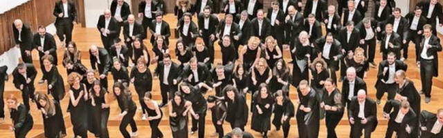 ​Београдска филхармонија наступа у Коларцу под вођством маестра Морица Гнана