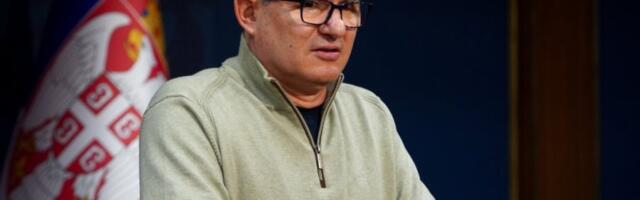 NAJUGROŽENIJIM POLJOPRIVREDNICIMA BIĆE POVEĆANA OTKUPNA CENA MLEKA, A EVO I ZA KOLIKO! Ovo je rezultat pregovora mlekara sa ministrom Glamočićem! (FOTO, VIDEO)