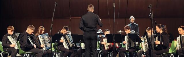 Od školske ideje do priznanja! Kako je nastao orkestar harmonika koji je oduševio sve - talenat i ljubav prema muzici u jednom (foto)