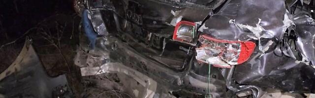 Vozač "audija" u teškom stanju, prebačen u Kragujevac: Jezivi prizori sa mesta nesreće u Novom Pazaru (FOTO/VIDEO)