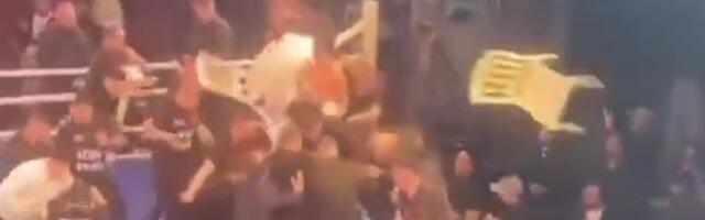 Brutalna masovna tuča tokom boks događaja! Publika upala u ring, nastala opšta "makljaža", letele i stolice